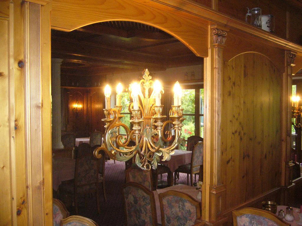 Alpenhotel Pfaffenwinkel Peiting Buitenkant foto