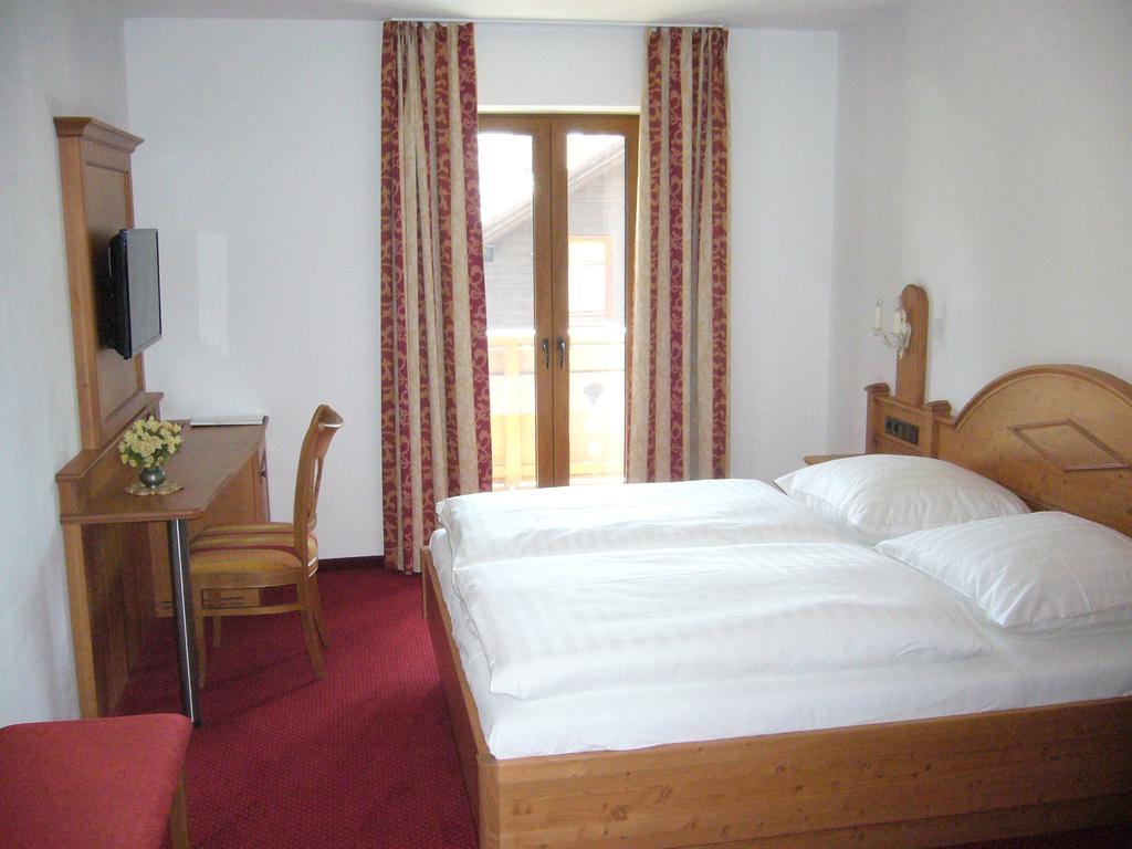 Alpenhotel Pfaffenwinkel Peiting Kamer foto
