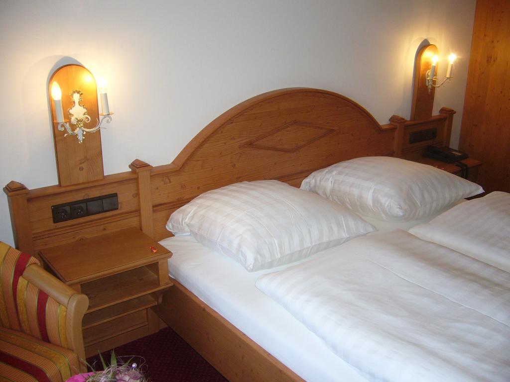 Alpenhotel Pfaffenwinkel Peiting Kamer foto