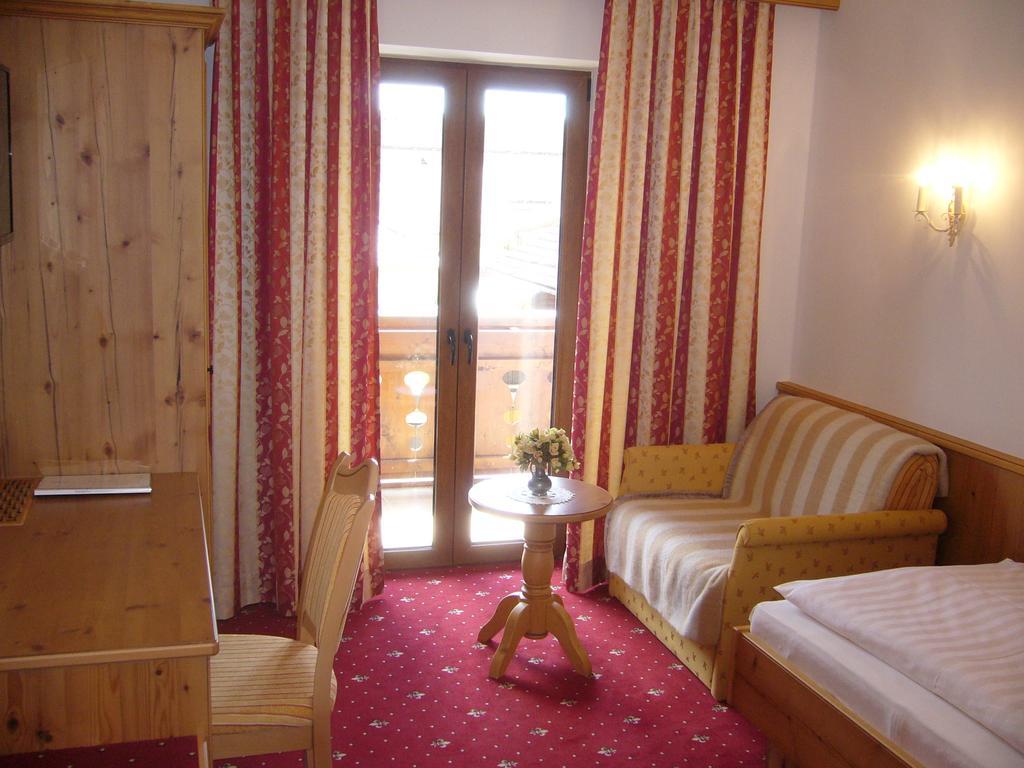 Alpenhotel Pfaffenwinkel Peiting Kamer foto