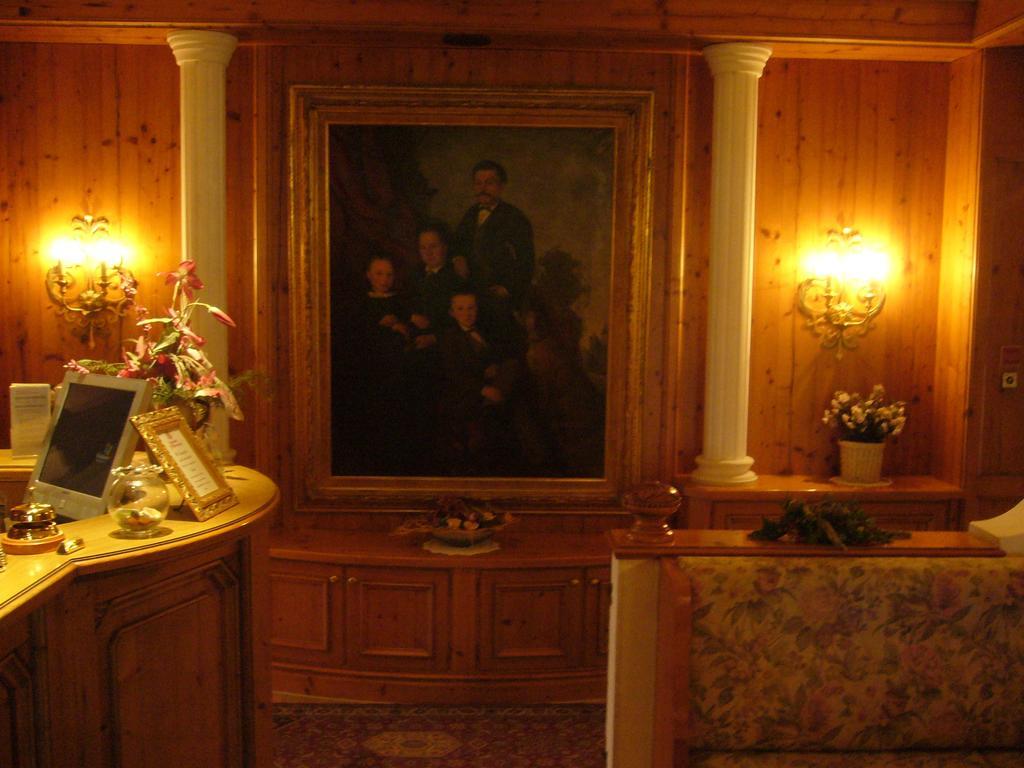 Alpenhotel Pfaffenwinkel Peiting Buitenkant foto