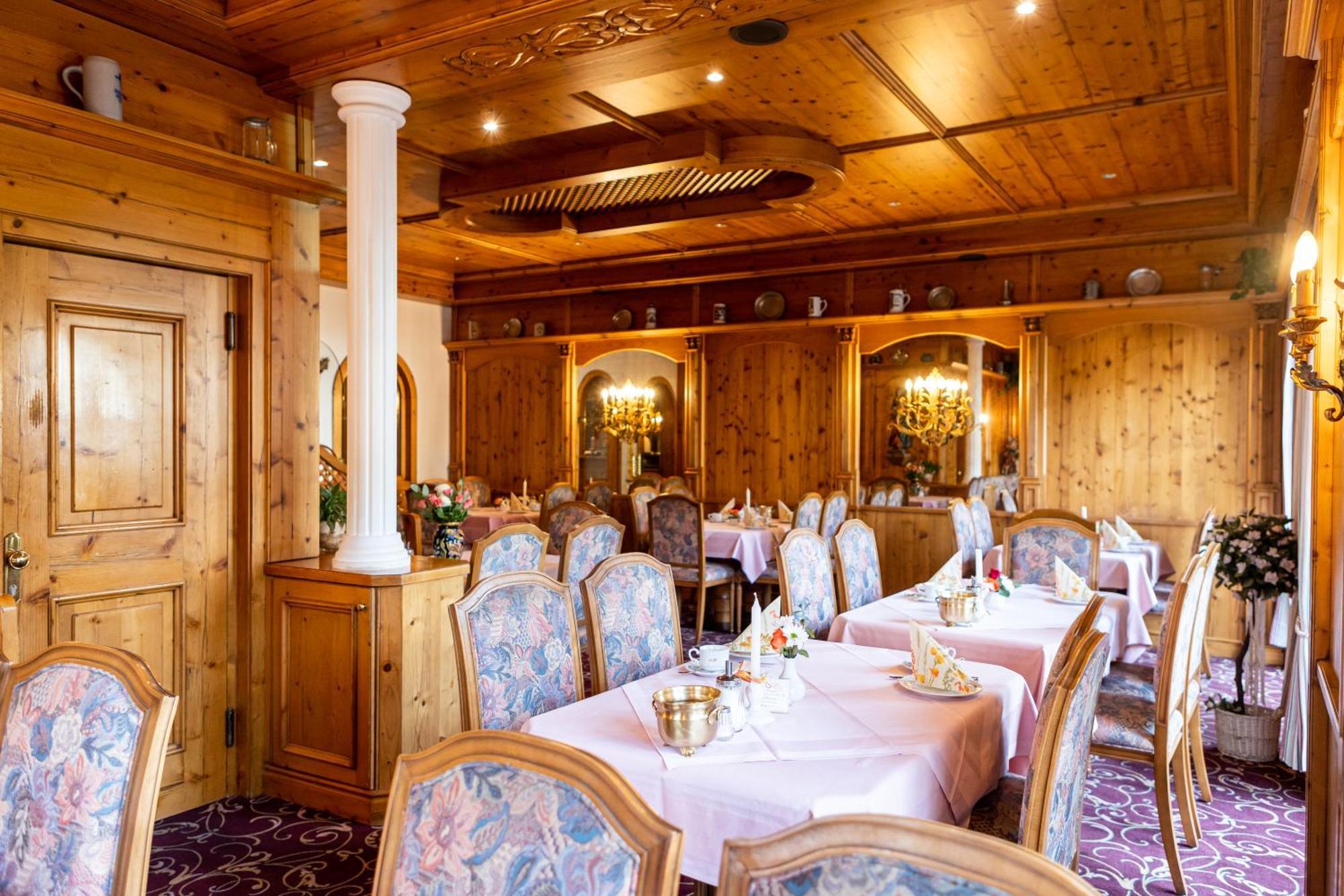Alpenhotel Pfaffenwinkel Peiting Buitenkant foto