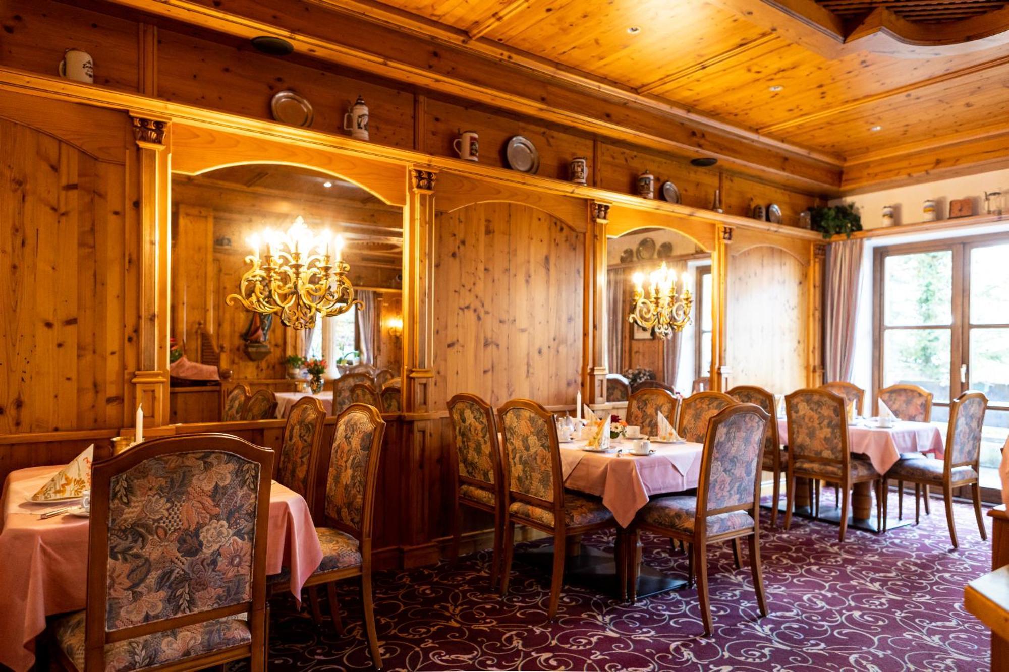 Alpenhotel Pfaffenwinkel Peiting Buitenkant foto