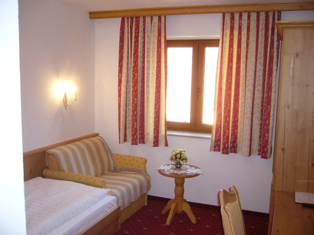 Alpenhotel Pfaffenwinkel Peiting Buitenkant foto